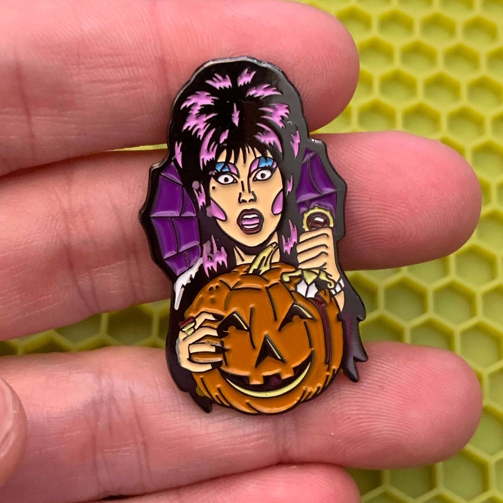 NEW Elvira Halloween Enamel Pin
